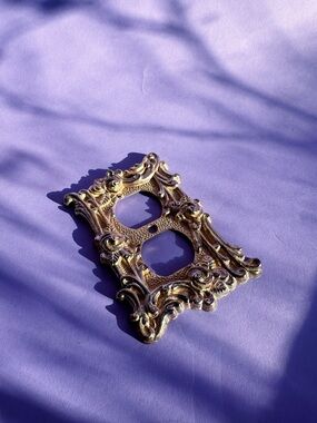 Vintage 1960s Ornate Brass Receptical Plate Cover: MCM Home Hardware